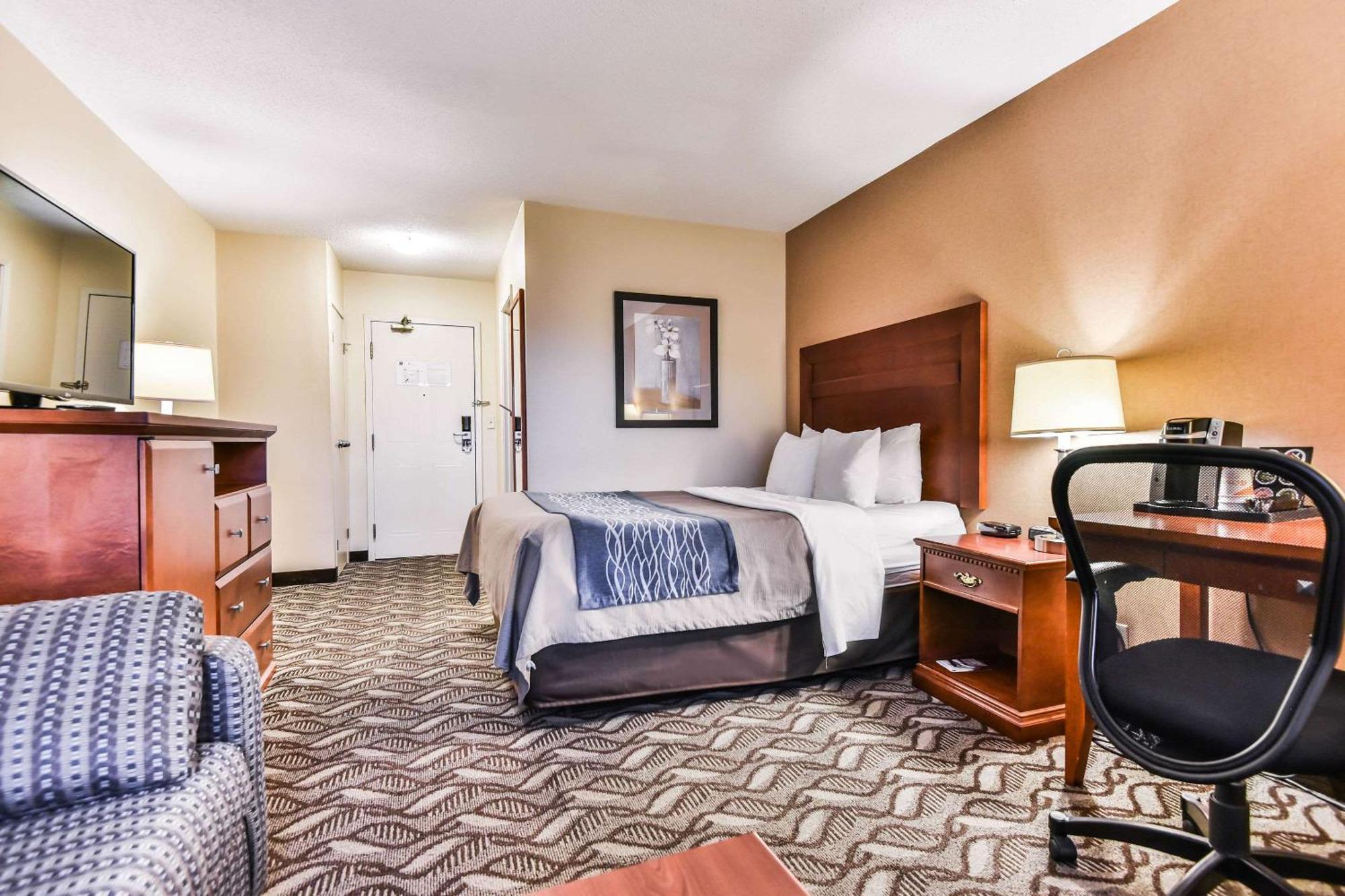 Comfort Inn&Suites Ambassador Bridge Windsor Exterior foto