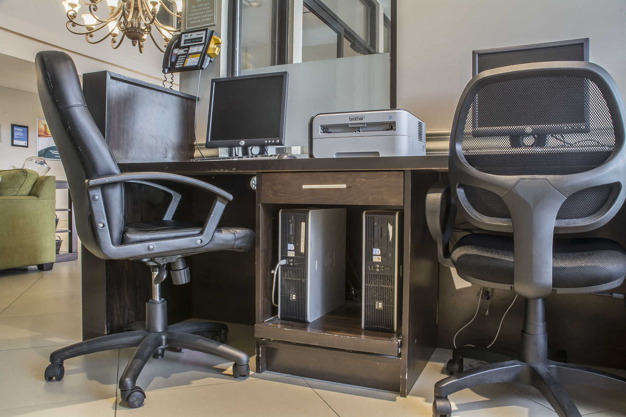 Comfort Inn&Suites Ambassador Bridge Windsor Facilidades foto